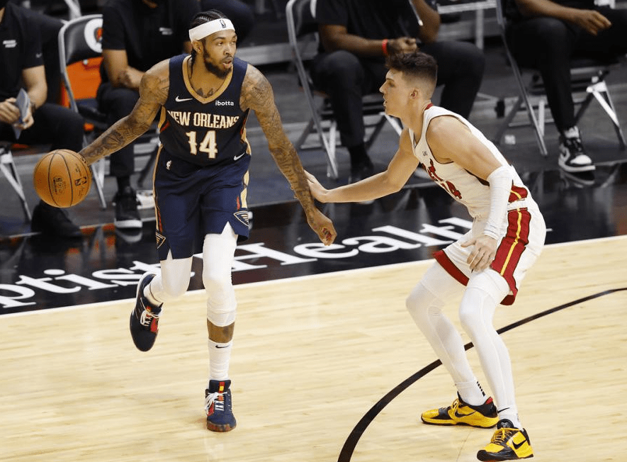 阿德巴约高效两双热火全员发力大胜火箭止颓势  阿德巴约高效两双热火全员发力大胜火箭止颓势